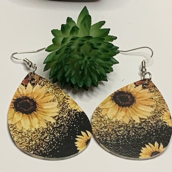 Sunflower Earring, Boho Earring, Flower Jewelry, Gift Idea, Bohoemian Earring - Picture 1 of 6
